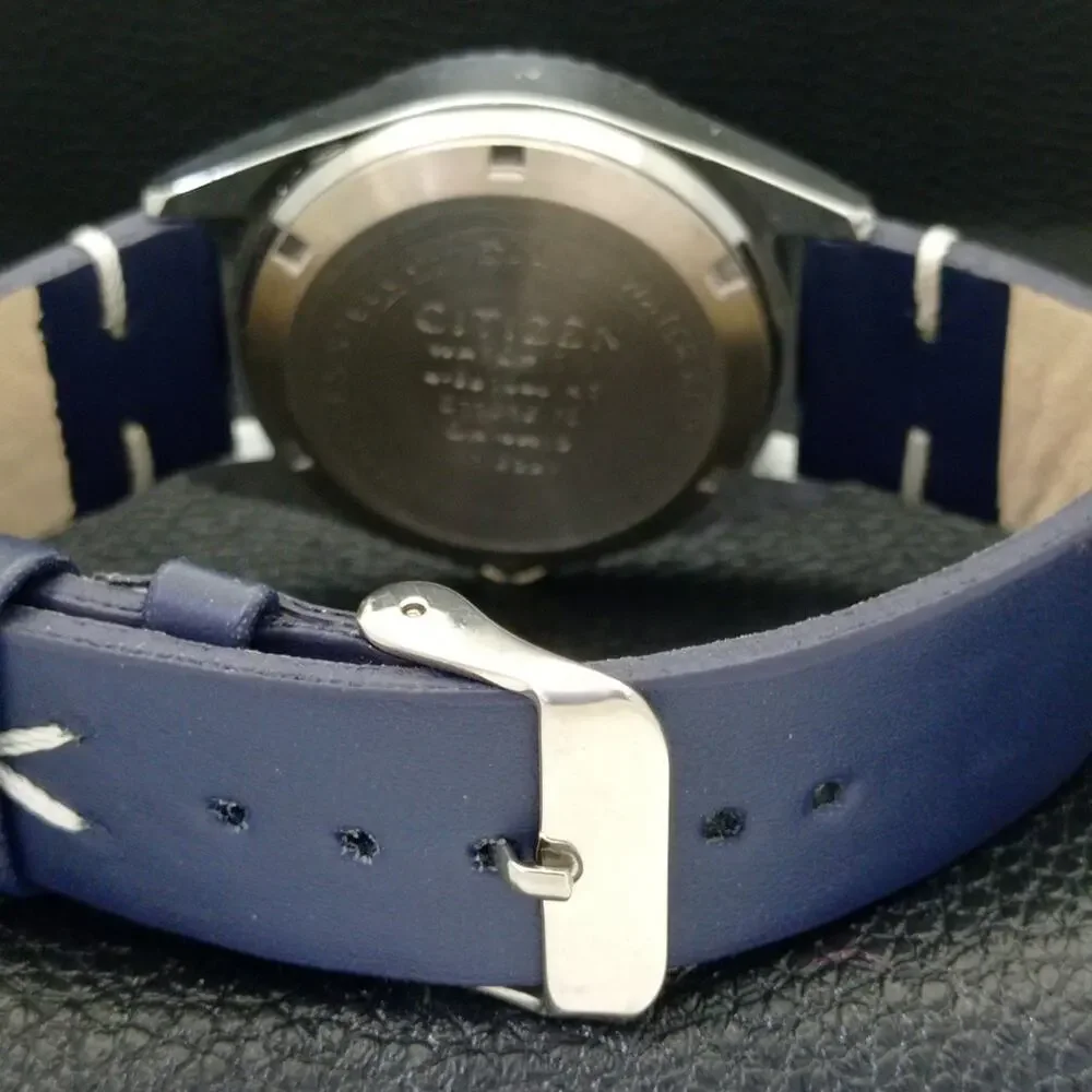 Vintage 1977 Citizen Automatic Mens Silver Watch W/daydate & Blue accents